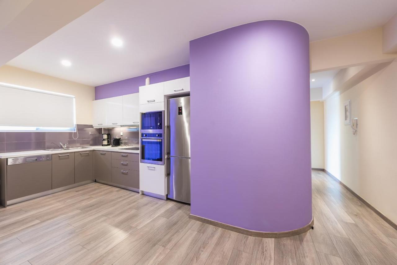 An Impressive 2 Bdr Apt In Glyfada Athene Buitenkant foto
